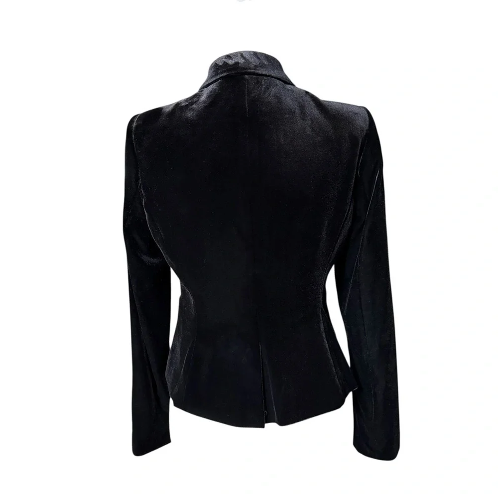 Calvin Klein Women's Black Fully Lined Velvet Blazer Size 8P - Picture 3 of 6